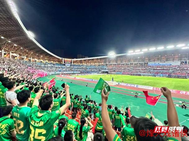 “湘超”热潮引发跨省观赛热 郴州献多重福利邀大湾区球迷前来助威