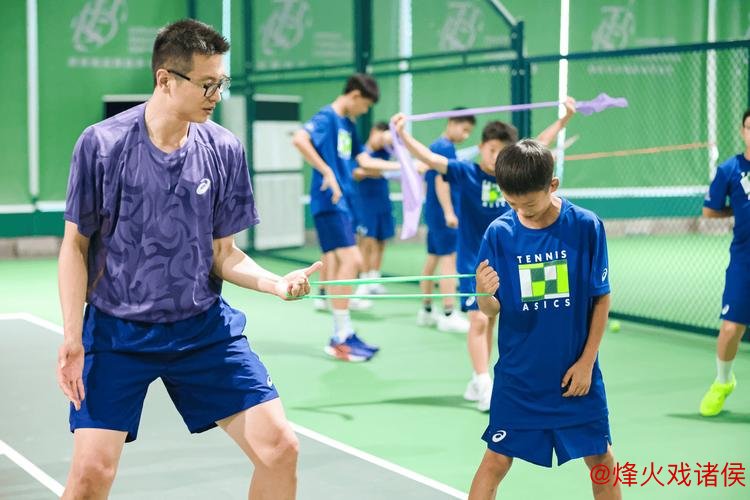 “激发网球热情:北京青少年公益训练营圆满结束” “激发网球热情:北京青少年公益训练营圆满结束”