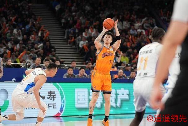 三连胜！上海久事男篮主场战胜北京队